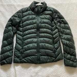 Uniqlo UltraLightWeight Puffer Jacket